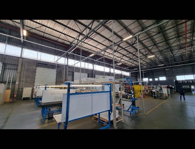 2,052M² WAREHOUSE TO LET IN GLEN MARAIS